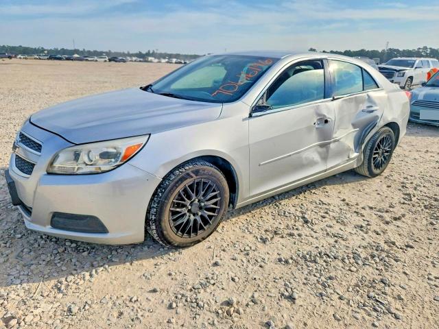 2013 Chevrolet Malibu მანქანა იყიდება აუქციონზე, vin: 1G11B5SA7DF172877, აუქციონის ნომერი: 70616196
