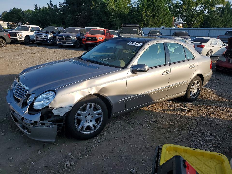66803766 :رقم المزاد ، WDBUF65J84A468397 vin ، 2004 Mercedes-benz E مزاد بيع