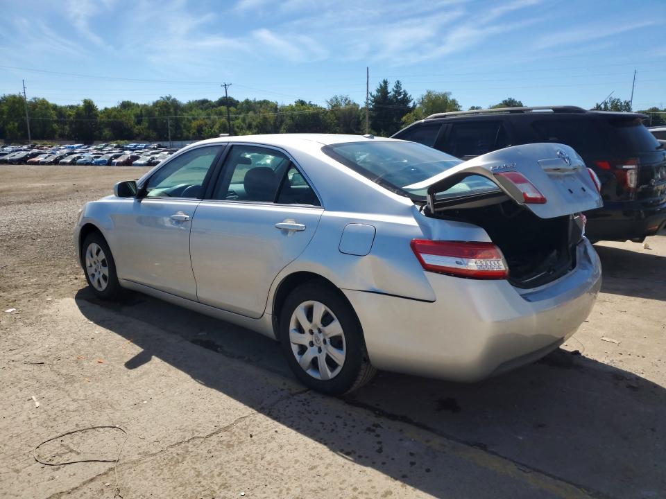 70259096 :رقم المزاد ، 4T4BF3EK2AR040594 vin ، 2010 Toyota Camry مزاد بيع