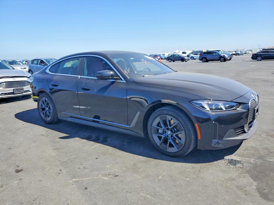 68422976 :رقم المزاد ، WBY23HD01SFU44074 vin ، 2025 Bmw I4 مزاد بيع