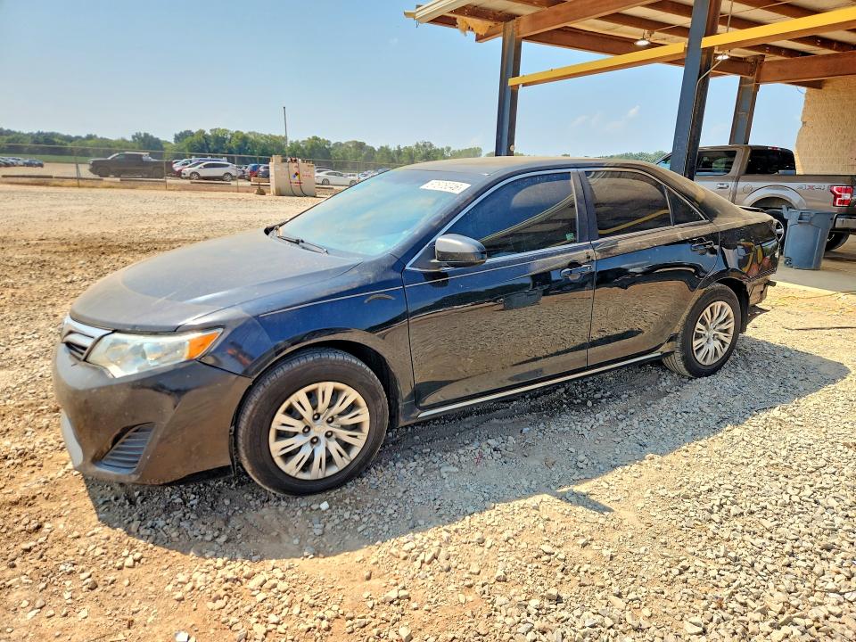 67678046 :رقم المزاد ، 4T1BF1FKXDU245730 vin ، 2013 Toyota Camry مزاد بيع
