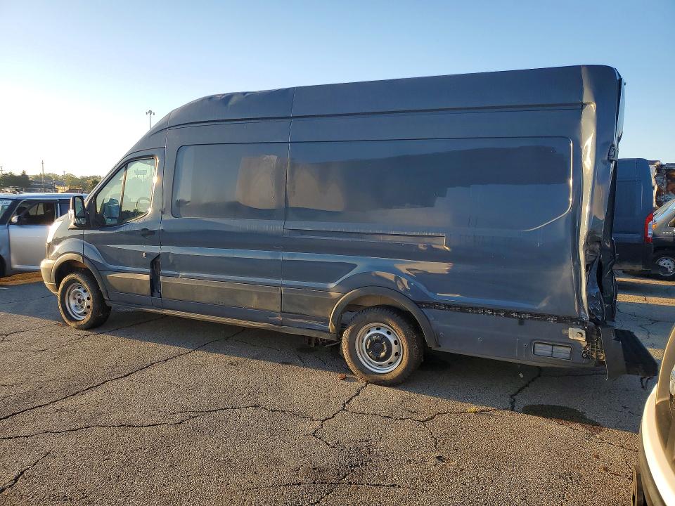 70656746 :رقم المزاد ، 1FTYR3XM5KKB29068 vin ، 2019 Ford Transit مزاد بيع