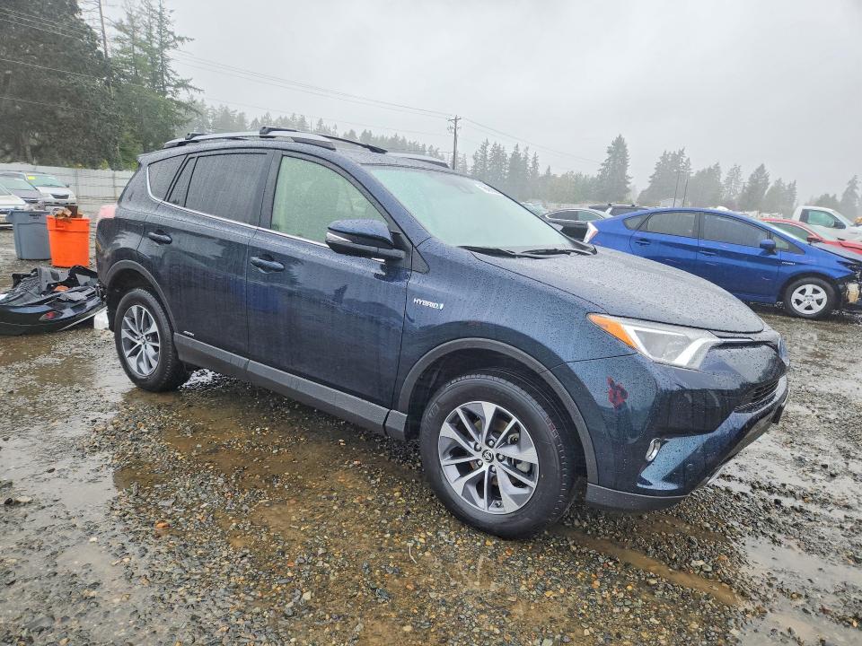 Продажа на аукционе авто 2018 Toyota Rav4 Hybrid, vin: JTMRJREVXJD169983, номер лота: 70491626