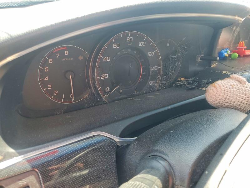 70443046 :رقم المزاد ، 1HGCT2B84EA005790 vin ، 2014 Honda Accord مزاد بيع