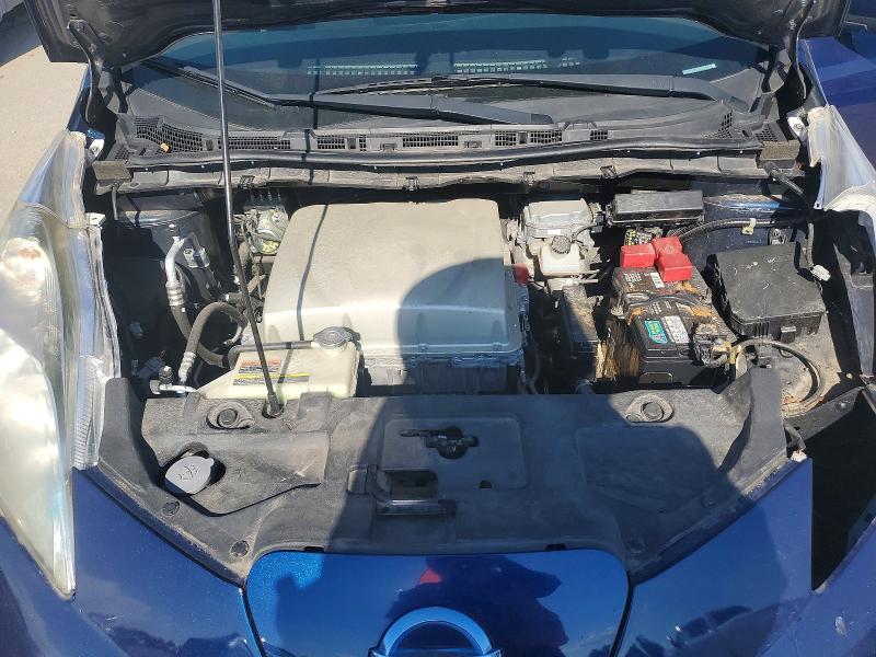 69169146 :رقم المزاد ، 1N4BZ0CP3HC301935 vin ، 2017 Nissan Leaf مزاد بيع