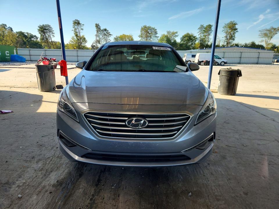 2015 Hyundai Sonata მანქანა იყიდება აუქციონზე, vin: 5NPE24AF8FH012659, აუქციონის ნომერი: 71081336