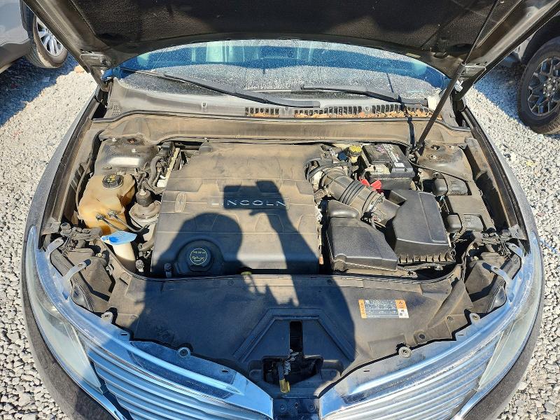 69920576 :رقم المزاد ، 3LN6L2GK0FR628763 vin ، 2015 Lincoln Mkz مزاد بيع
