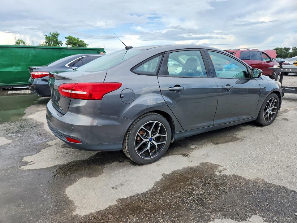 Продаж на аукціоні авто 2017 Ford Focus, vin: 1FADP3H22HL218817, номер лоту: 69115336
