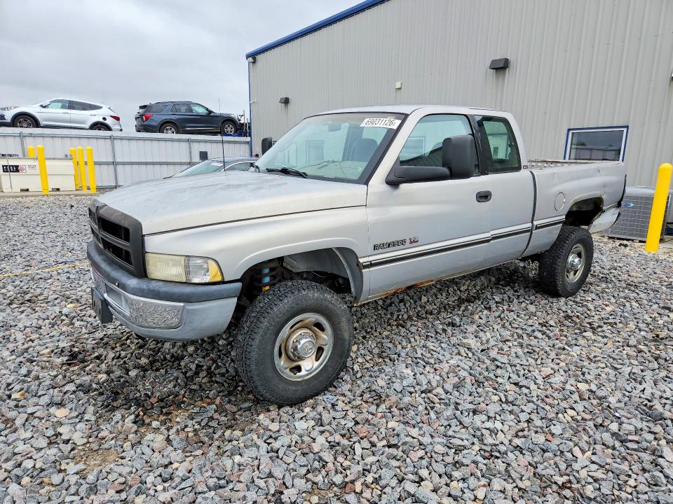 69031126 :رقم المزاد ، 1B7KF23Z0TJ118089 vin ، 1996 Dodge Ram 2500 مزاد بيع