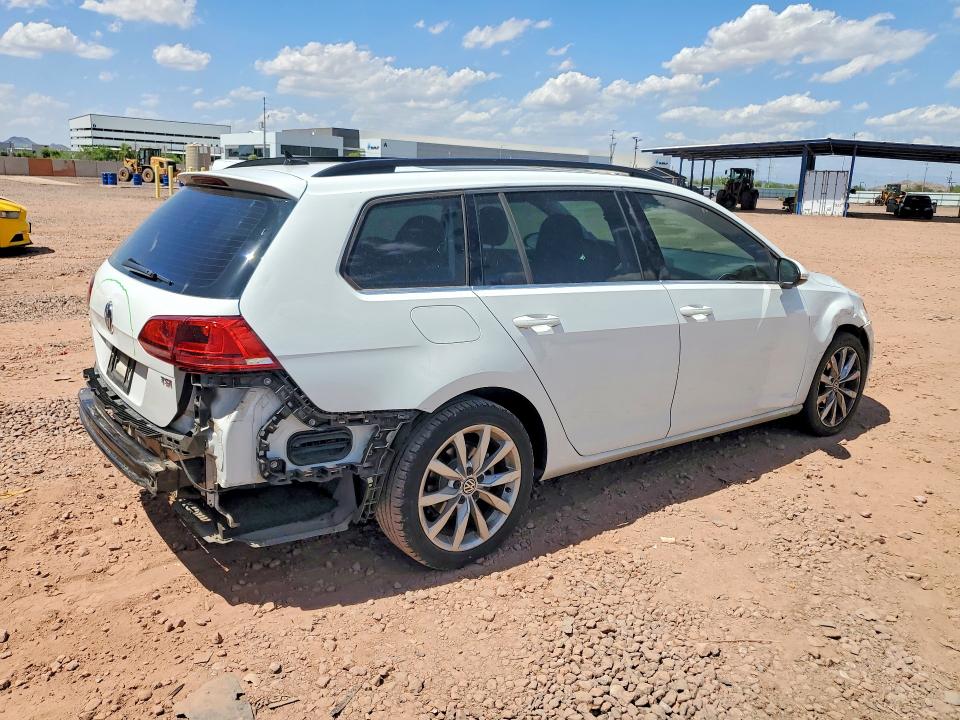 2015 Volkswagen Golf Sportwagen მანქანა იყიდება აუქციონზე, vin: 3VWC17AU4FM509788, აუქციონის ნომერი: 67525386
