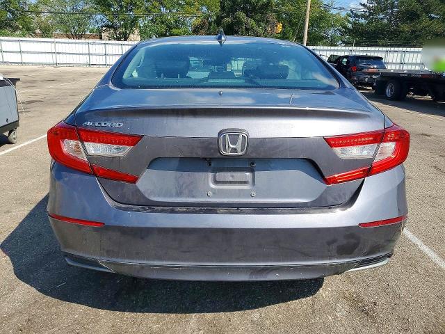 67590396 :رقم المزاد ، 1HGCV1F49JA074786 vin ، 2018 Honda Accord مزاد بيع