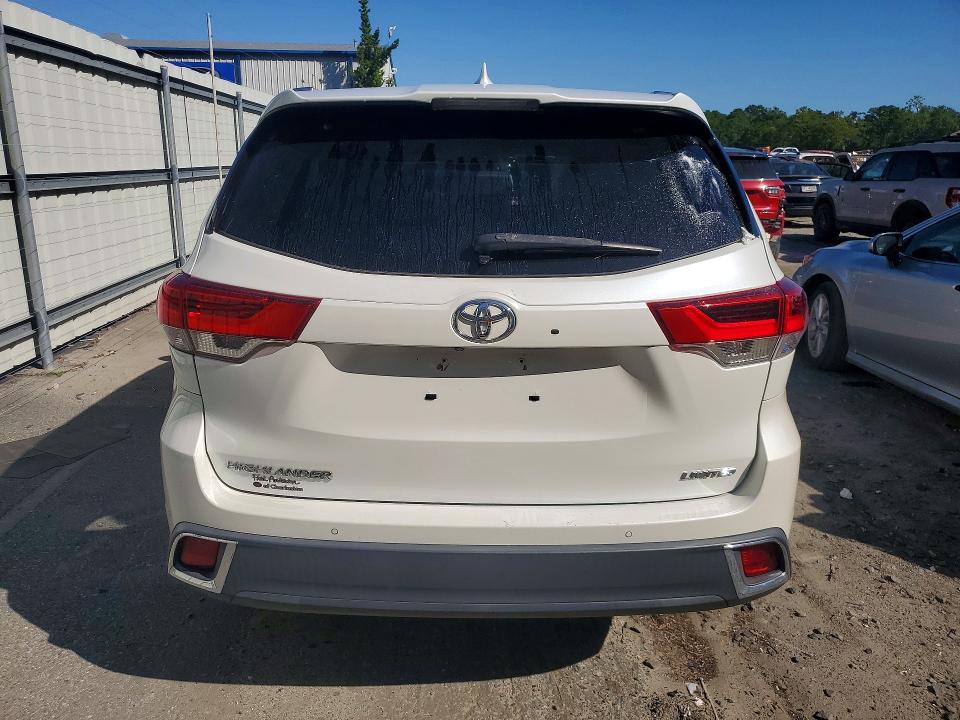 Продаж на аукціоні авто 2017 Toyota Highlander, vin: 5TDYZRFH3HS233549, номер лоту: 69309446