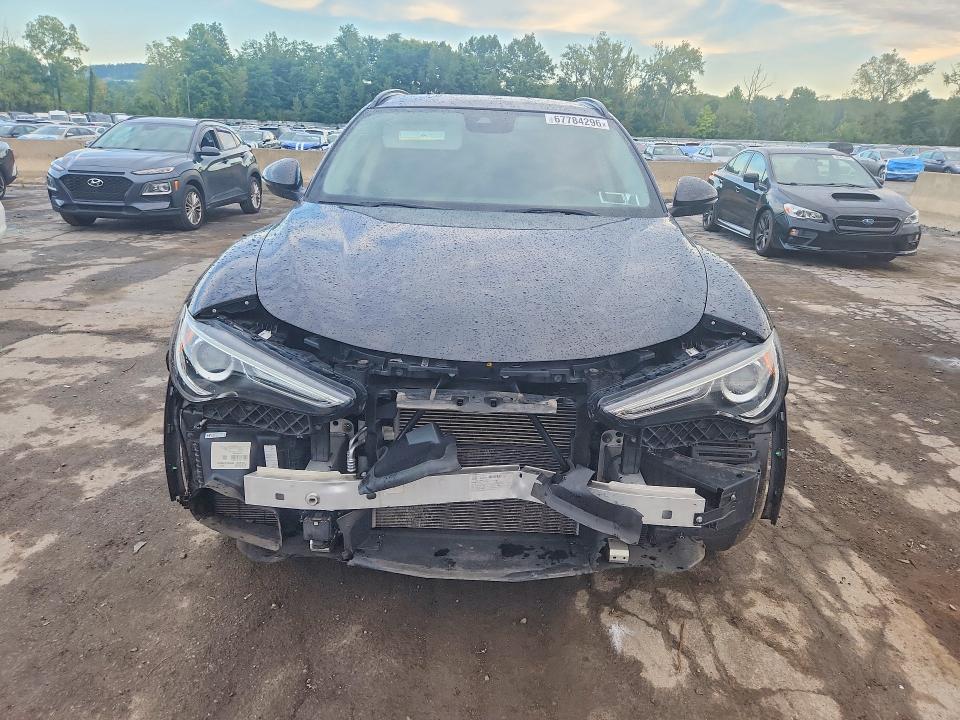67784296 :رقم المزاد ، ZASPAKBN2M7D19629 vin ، 2021 Alfa Romeo Stelvio مزاد بيع