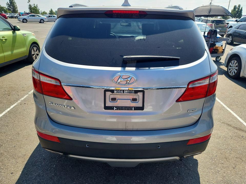 2015 Hyundai Santa Fe მანქანა იყიდება აუქციონზე, vin: KM8SR4HF0FU127830, აუქციონის ნომერი: 69400816