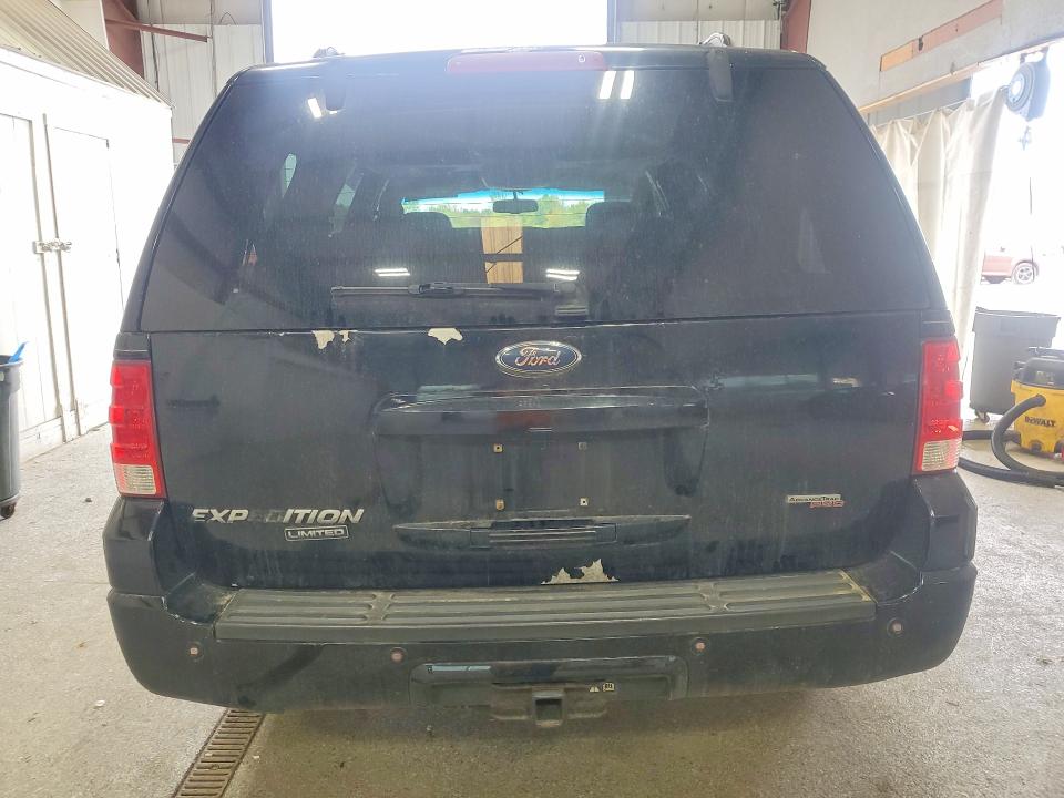 Продажа на аукционе авто 2006 Ford Expedition, vin: 1FMFU20556LA79612, номер лота: 70938756