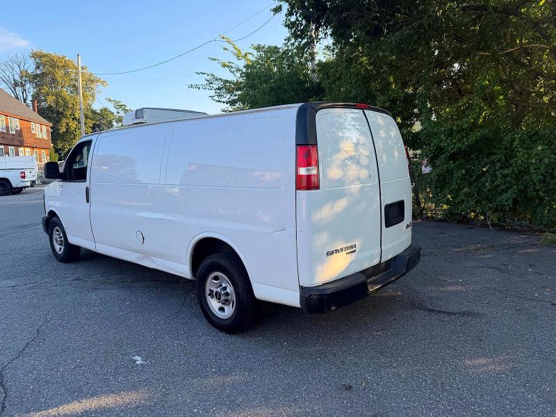 68147586 :رقم المزاد ، 1GTZ7HFG5H1107864 vin ، 2017 Gmc Savana مزاد بيع