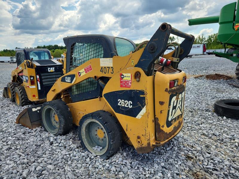 66987536 :رقم المزاد ، CAT0262CJMST04073 vin ، 2017 Caterpillar 236d Skid Steer مزاد بيع