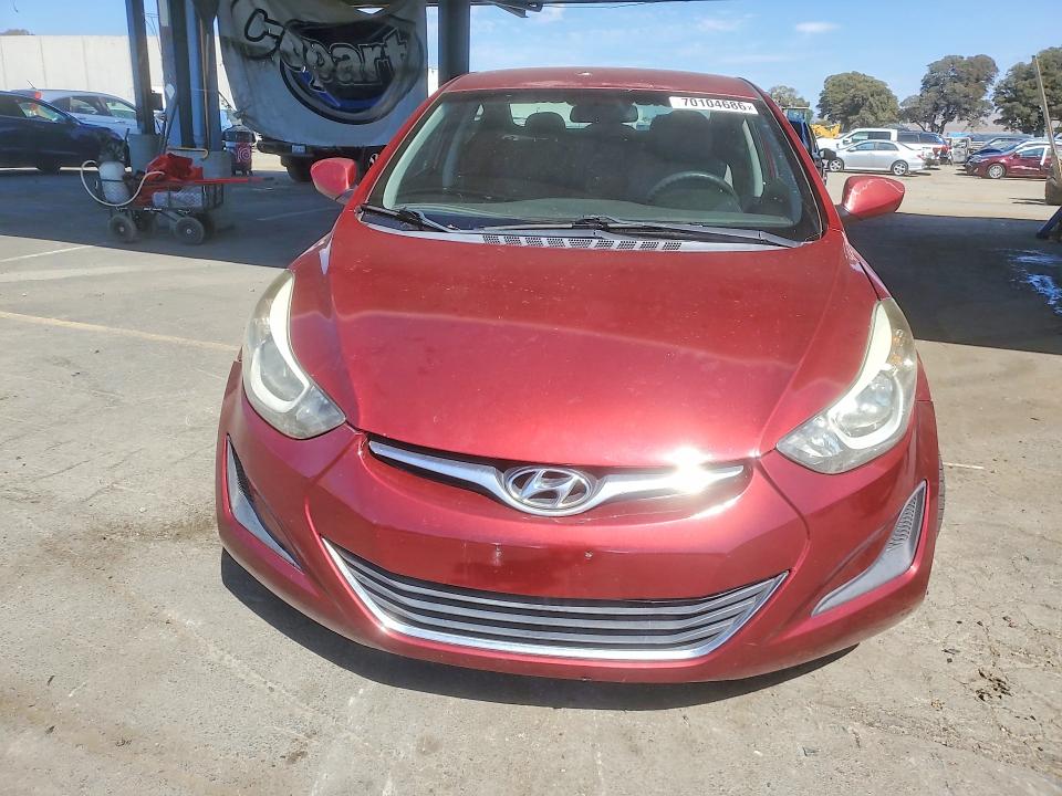 Aukcja sprzedaży 2016 Hyundai Elantra, vin: 5NPDH4AE9GH739599, numer aukcji: 70104686