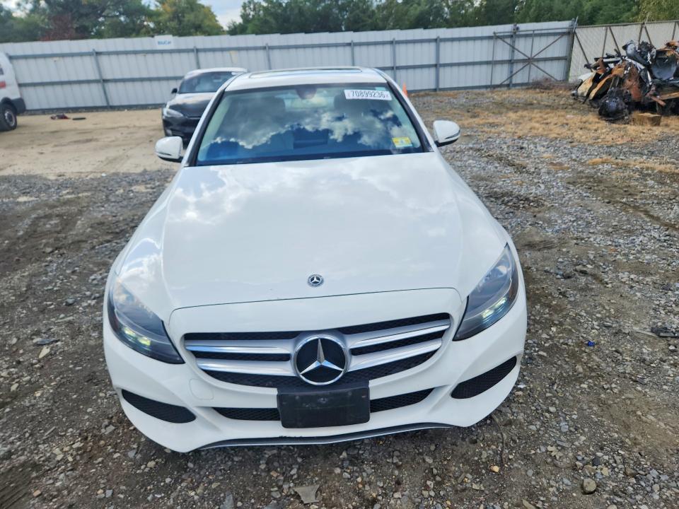 Продажа на аукционе авто 2018 Mercedes-benz C, vin: 55SWF4JB5JU276272, номер лота: 70899236
