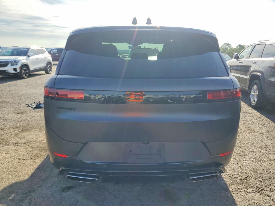 2024 Land Rover Range Rover Sport მანქანა იყიდება აუქციონზე, vin: SAL1L9FU1RA418044, აუქციონის ნომერი: 65430796