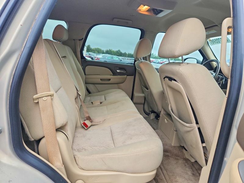 69870596 :رقم المزاد ، 1GNMCAE31AR216560 vin ، 2010 Chevrolet Tahoe مزاد بيع