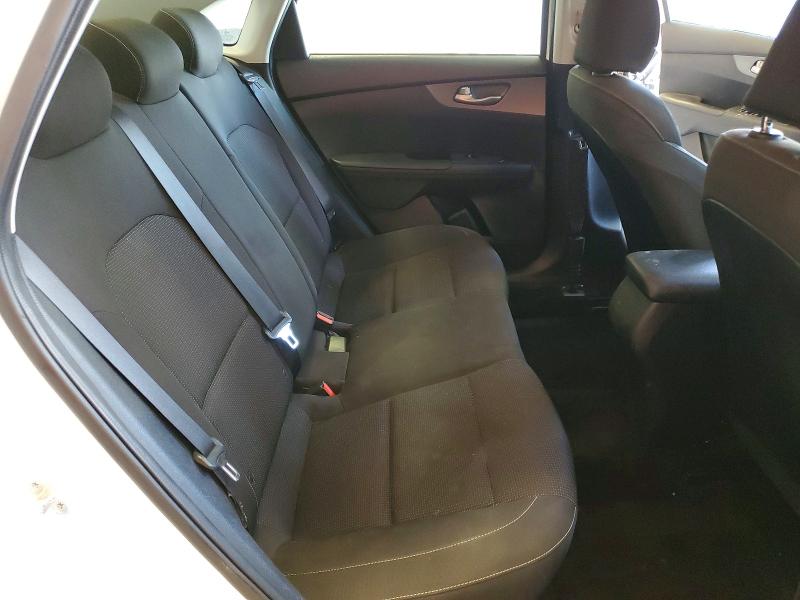 70555946 :رقم المزاد ، 3KPF24AD5LE239438 vin ، 2020 Kia Forte مزاد بيع