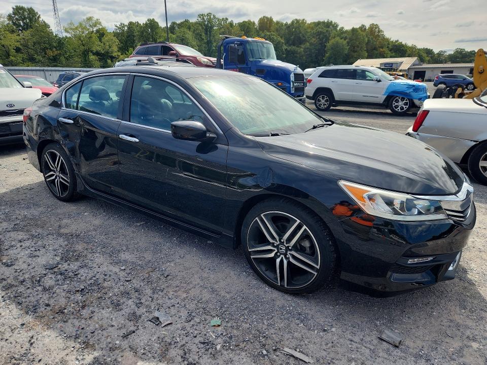 69709466 :رقم المزاد ، 1HGCR2F18HA277386 vin ، 2017 Honda Accord مزاد بيع