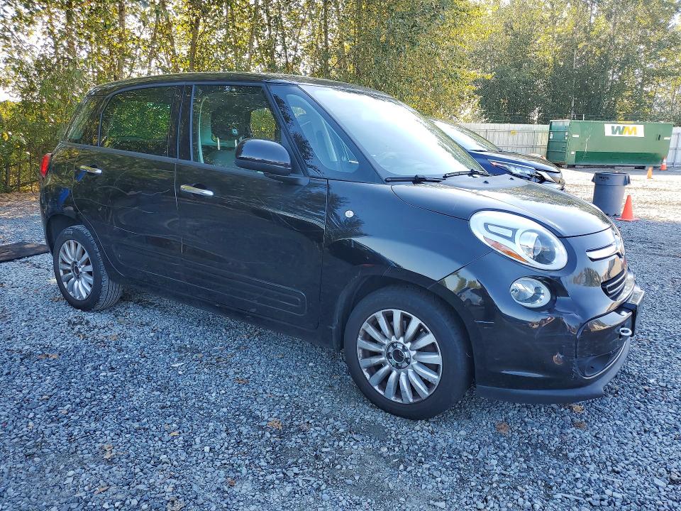 69693136 :رقم المزاد ، ZFBCFABH7EZ003682 vin ، 2014 Fiat 500l مزاد بيع