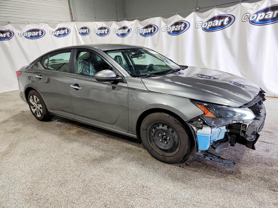 69428936 :رقم المزاد ، 1N4BL4BV8PN378361 vin ، 2023 Nissan Altima مزاد بيع