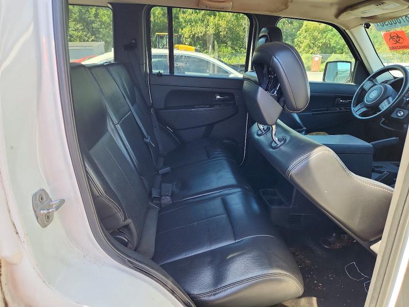 68780096 :رقم المزاد ، 1C4PJMAK3CW207082 vin ، 2012 Jeep Liberty مزاد بيع