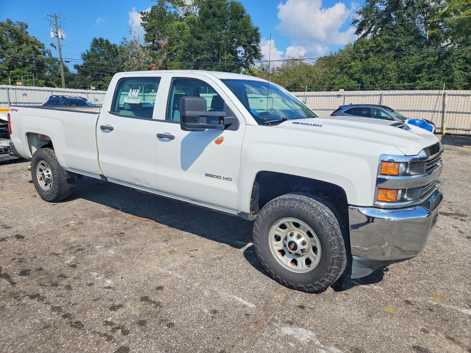 Auction sale of the 2017 Chevrolet Silverado, vin: 1GC1KUEY4HF105735, lot number: 69894326