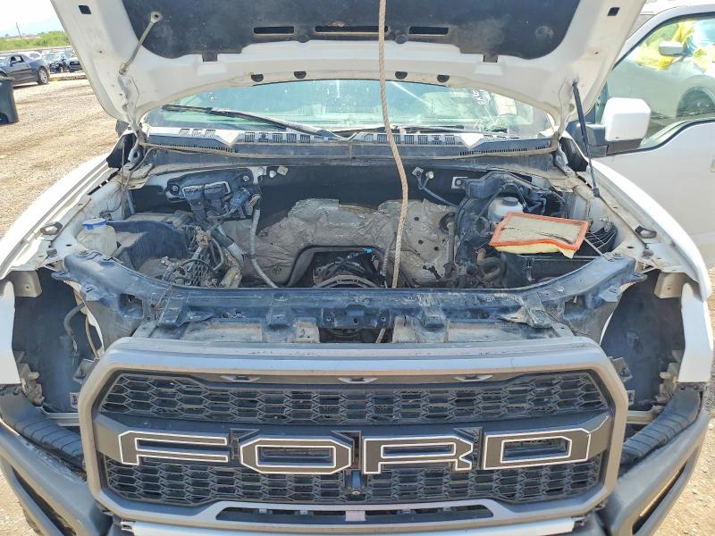 67083836 :رقم المزاد ، 1FTFW1RG5JFB45385 vin ، 2018 Ford F150 مزاد بيع
