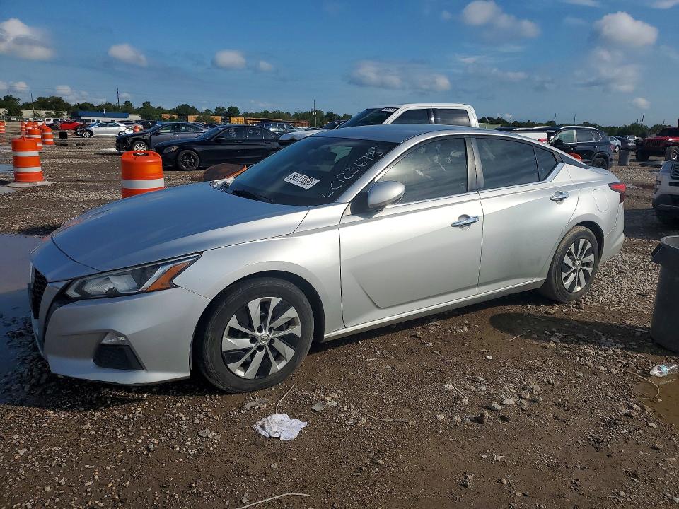 Auction sale of the 2020 Nissan Altima, vin: 1N4BL4BV4LC123678, lot number: 66119696