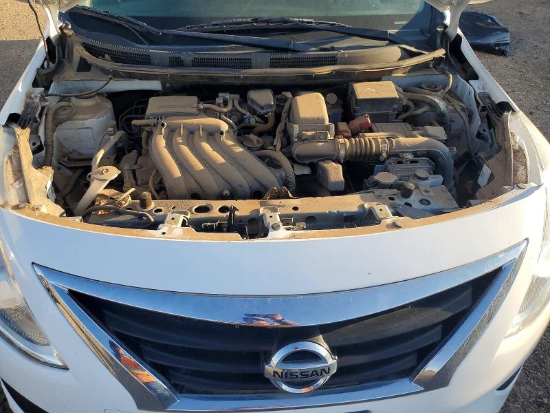 69787226 :رقم المزاد ، 3N1CN7AP7FL837829 vin ، 2015 Nissan Versa مزاد بيع
