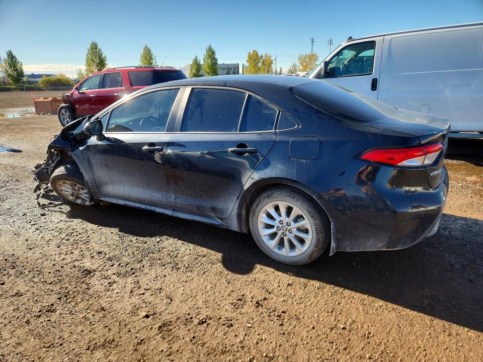 71185426 :رقم المزاد ، 5YFBPMBE4MP247246 vin ، 2021 Toyota Corolla مزاد بيع