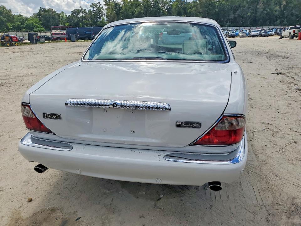 Aukcja sprzedaży 2001 Jaguar Vandenplas, vin: SAJDA24C81LF38920, numer aukcji: 68439616