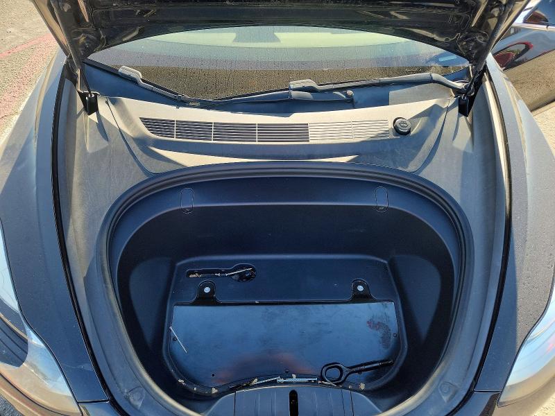 Продаж на аукціоні авто 2018 Tesla Model 3, vin: 5YJ3E1EB7JF083833, номер лоту: 69735916