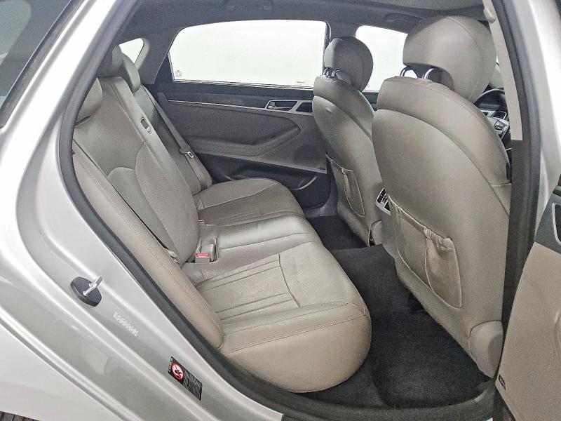 2016 Hyundai Genesis მანქანა იყიდება აუქციონზე, vin: KMHGN4JE3GU141127, აუქციონის ნომერი: 69402436