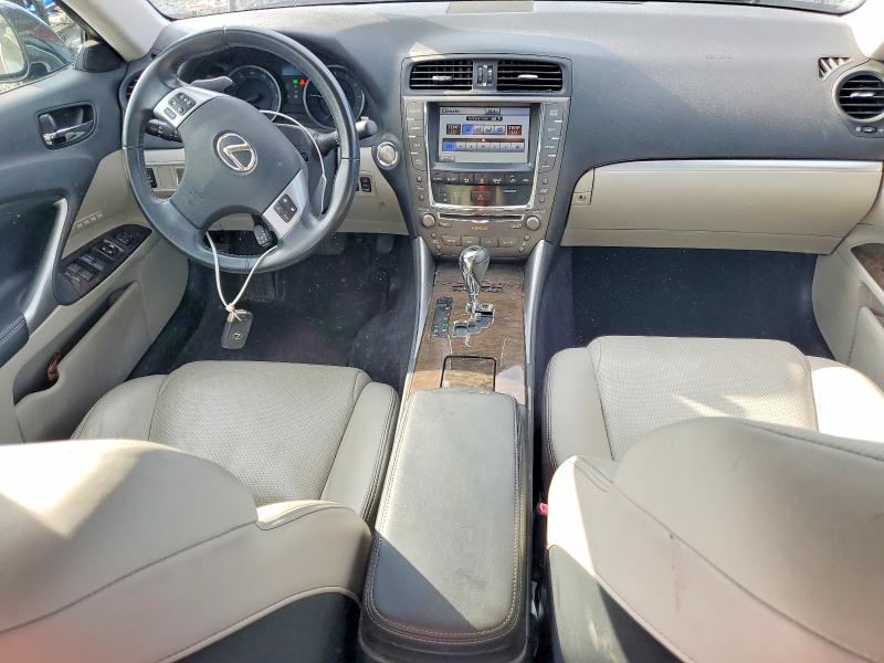 69009496 :رقم المزاد ، JTHCF5C26B5047916 vin ، 2011 Lexus Is مزاد بيع