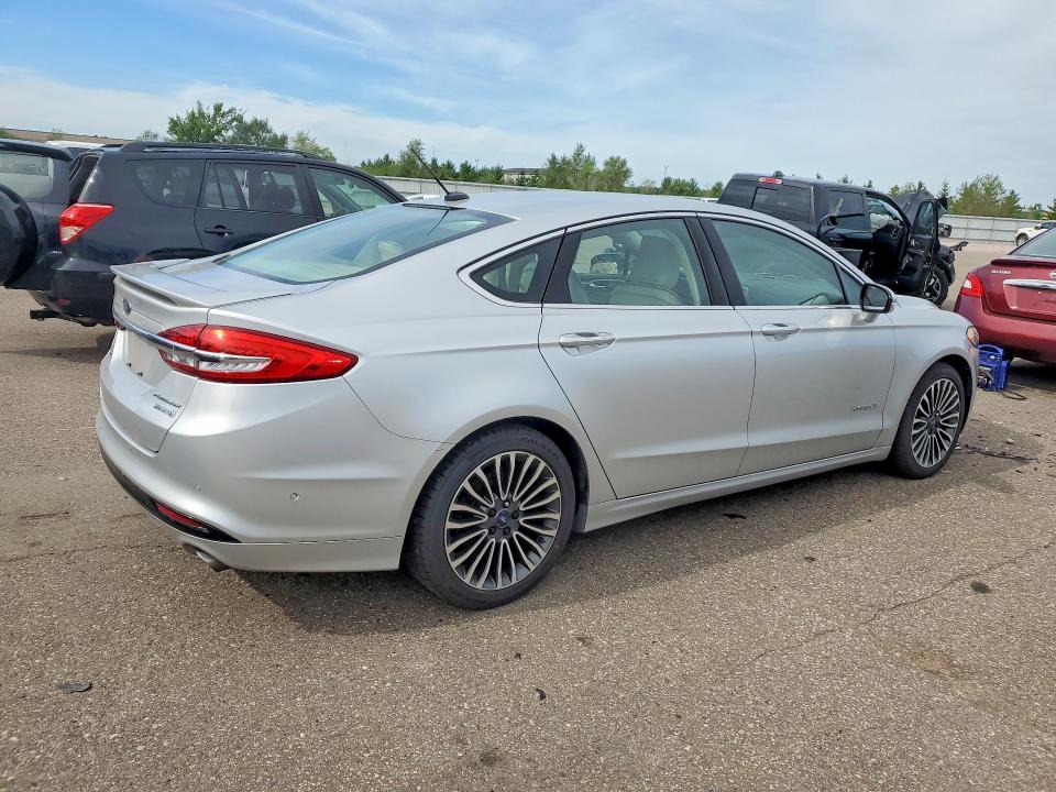 Продажа на аукционе авто 2017 Ford Fusion, vin: 3FA6P0RU7HR219826, номер лота: 66730926