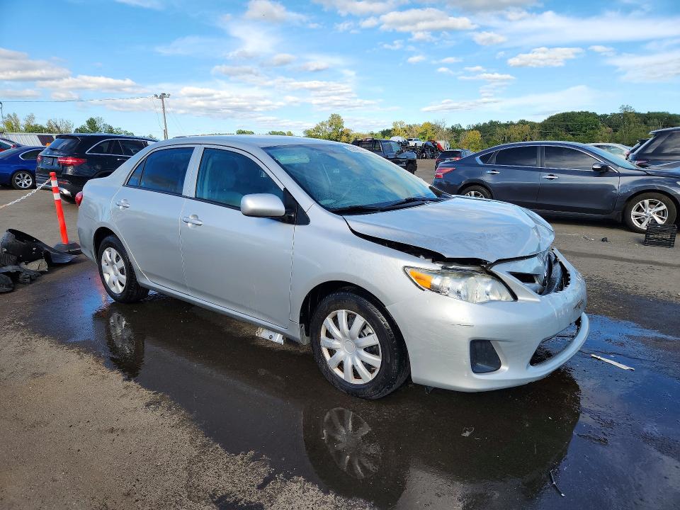 Продажа на аукционе авто 2013 Toyota Corolla, vin: 5YFBU4EE0DP181623, номер лота: 69898086