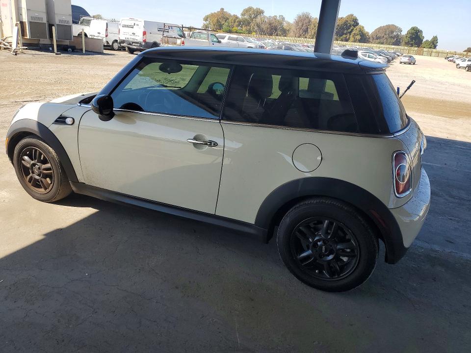 Auction sale of the 2012 Mini Cooper, vin: WMWSU3C56CT540197, lot number: 69450046