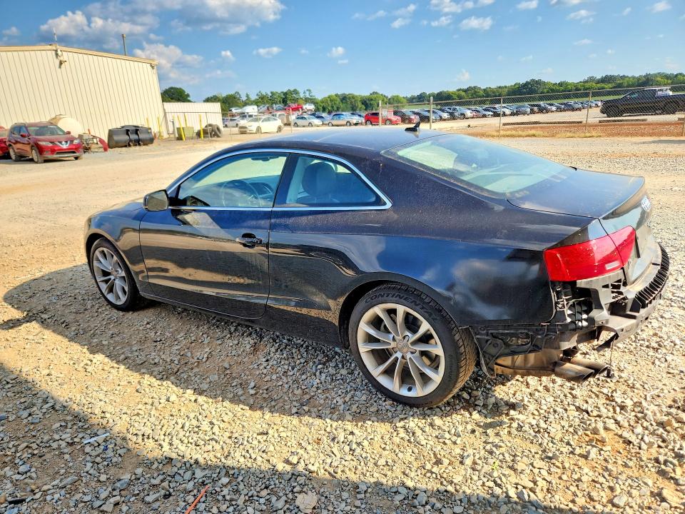 Продажа на аукционе авто 2013 Audi A5, vin: WAURFAFR5DA068843, номер лота: 68095196