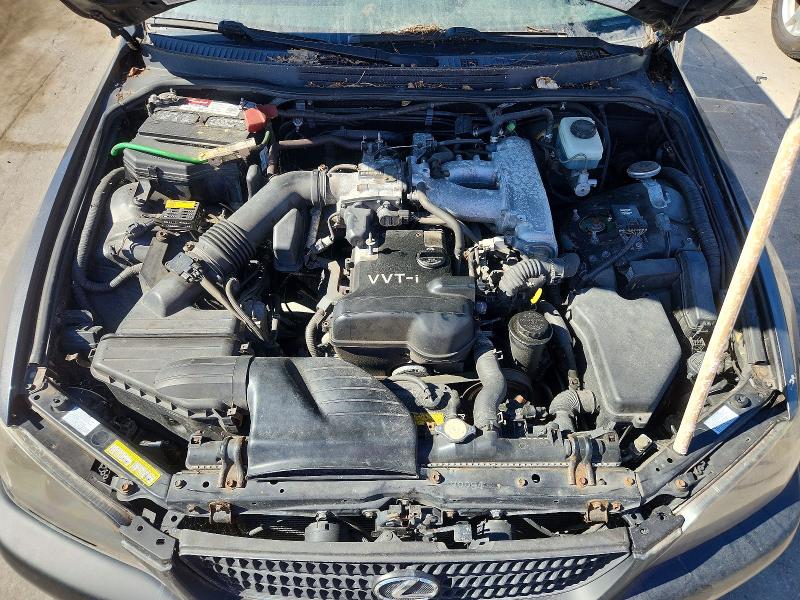 68822796 :رقم المزاد ، JTHBD192930074432 vin ، 2003 Lexus Is 300 مزاد بيع