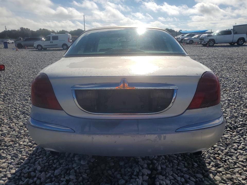 67711326 :رقم المزاد ، 1LNFM97V1WY694854 vin ، 1998 Lincoln Continental مزاد بيع
