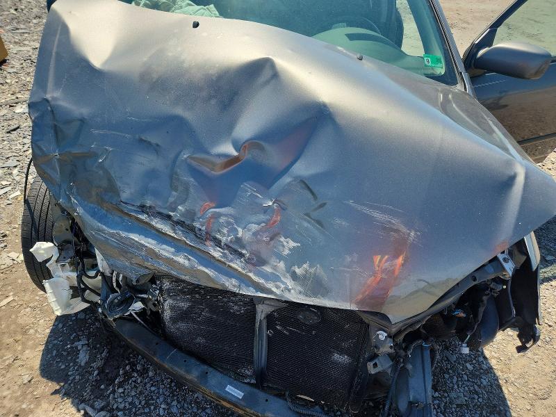 67726056 :رقم المزاد ، 1NXBR32E05Z355447 vin ، 2005 Toyota Corolla مزاد بيع