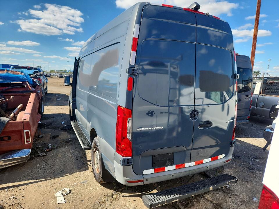 70811436 :رقم المزاد ، WD4PF0CD5KP057645 vin ، 2019 Mercedes-benz Sprinter مزاد بيع