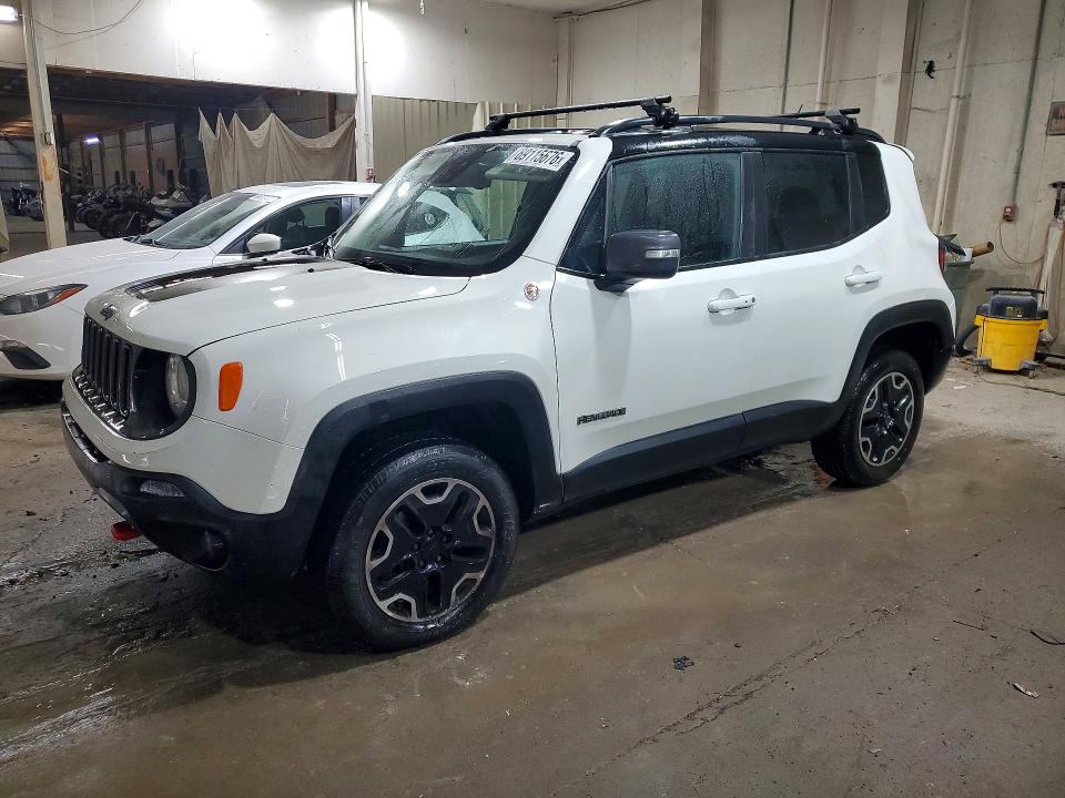 Aukcja sprzedaży 2016 Jeep Renegade, vin: ZACCJBCT1GPD56702, numer aukcji: 69115676