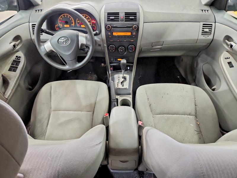 69570216 :رقم المزاد ، 2T1BU4EE2AC420231 vin ، 2010 Toyota Corolla مزاد بيع