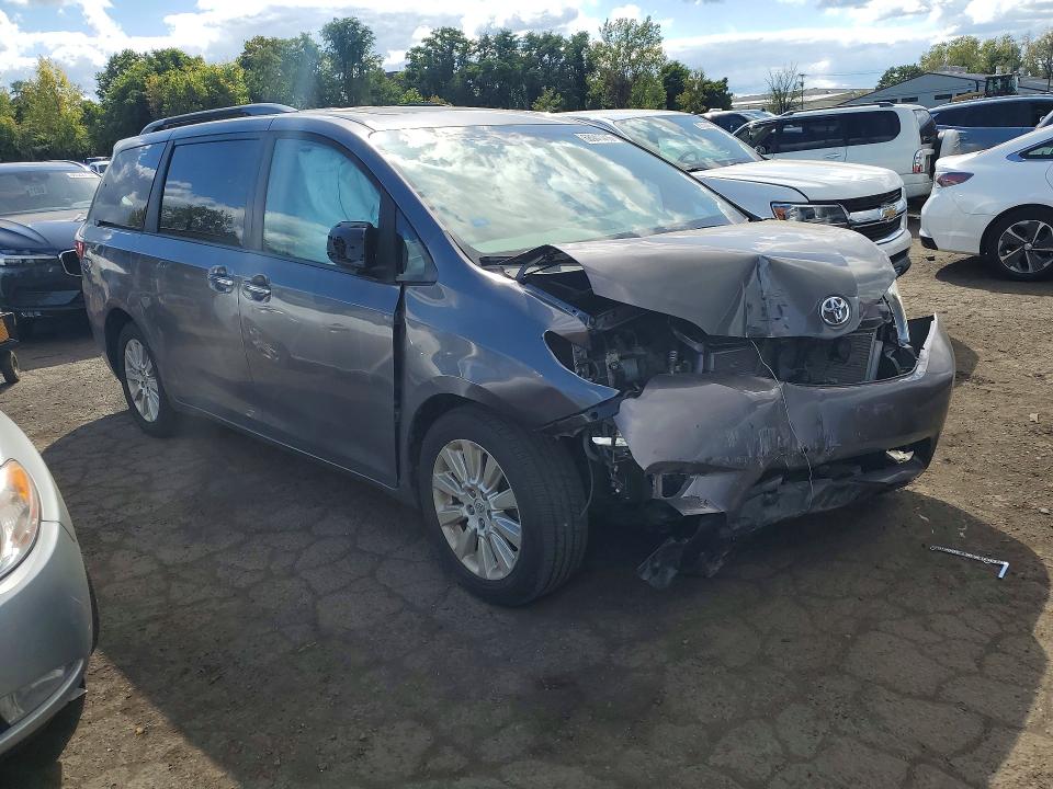 Aukcja sprzedaży 2016 Toyota Sienna, vin: 5TDDK3DC4GS131666, numer aukcji: 68941416